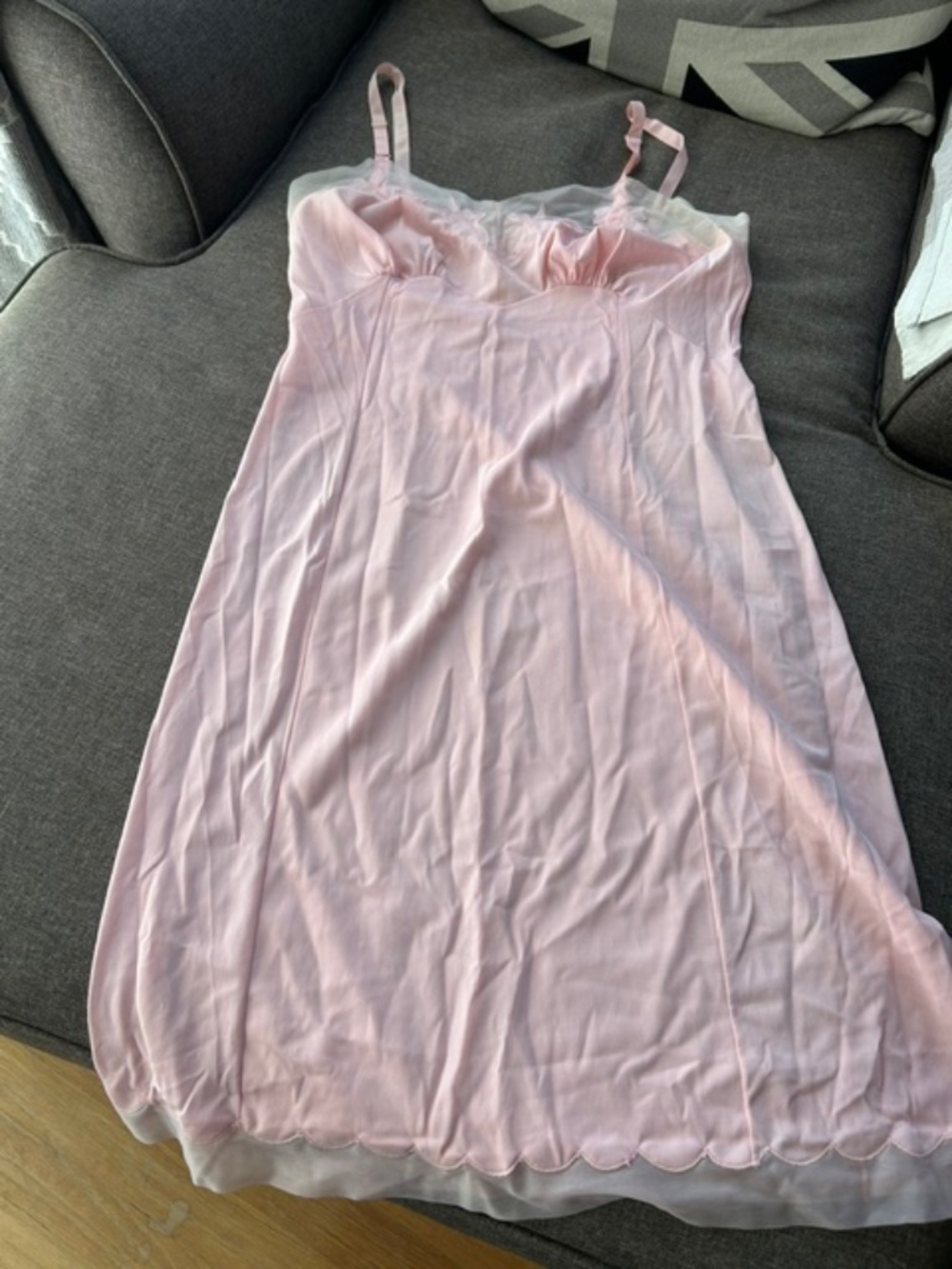(Bundle) 2 Vintage Full slips / Nightgowns (M) - Picture 3 of 10